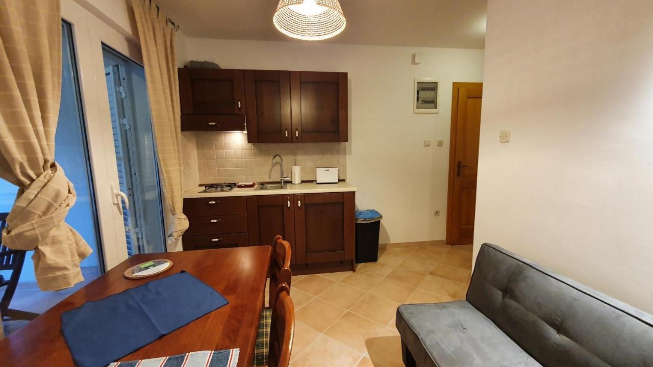 Sea Side Apartments 4* Novi Vinodolski Esterno foto