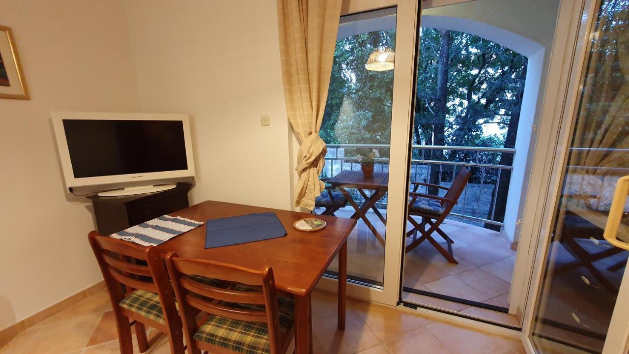Sea Side Apartments 4* Novi Vinodolski Esterno foto