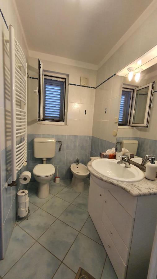 Sea Side Apartments 4* Novi Vinodolski Esterno foto
