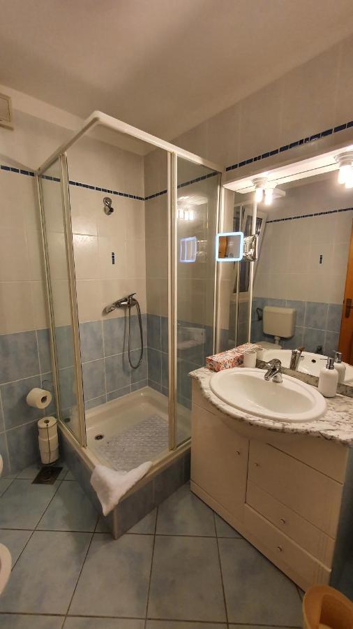 Sea Side Apartments 4* Novi Vinodolski Esterno foto